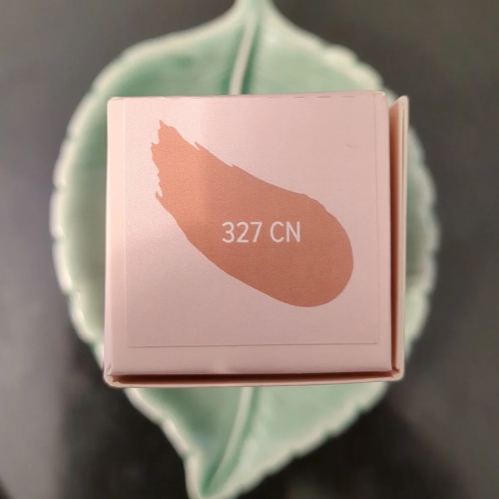 Aqua Glass Foundation